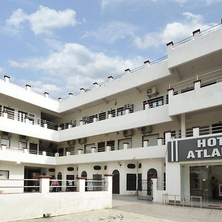 Hotel Atlantic Alwar Exterior foto